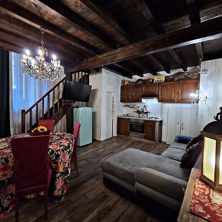 Residenza Saragozza Nuovo Stile Gipsy 2025 ! Apartment Bologna Exterior photo