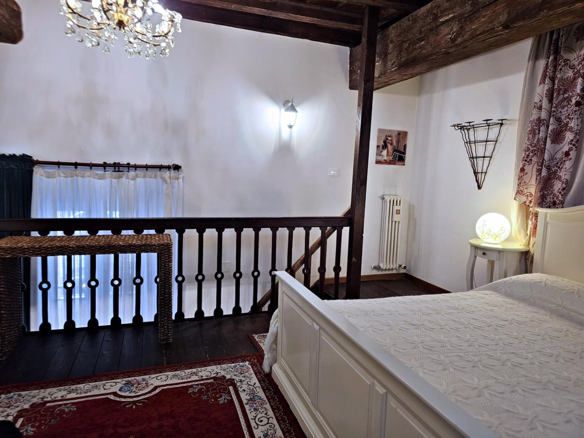 Residenza Saragozza Nuovo Stile Gipsy 2025 ! Apartment Bologna Exterior photo
